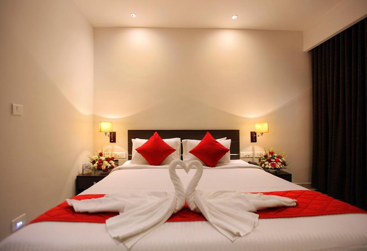 Hotel San Kollam Kültér fotó