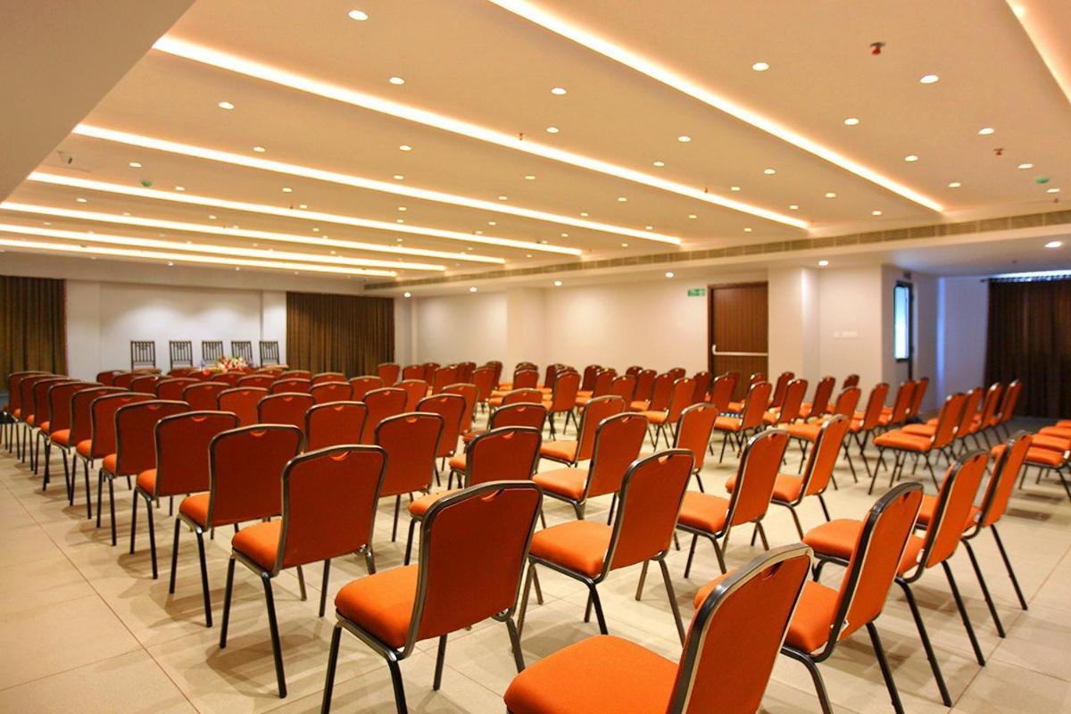 Hotel San Kollam Kültér fotó