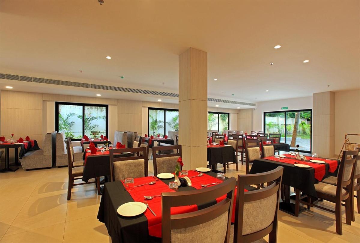 Hotel San Kollam Kültér fotó